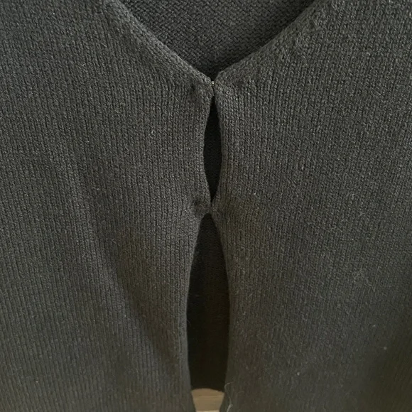 Black Sleeveless sweater Knit Tank Top - Picture 3 of 5